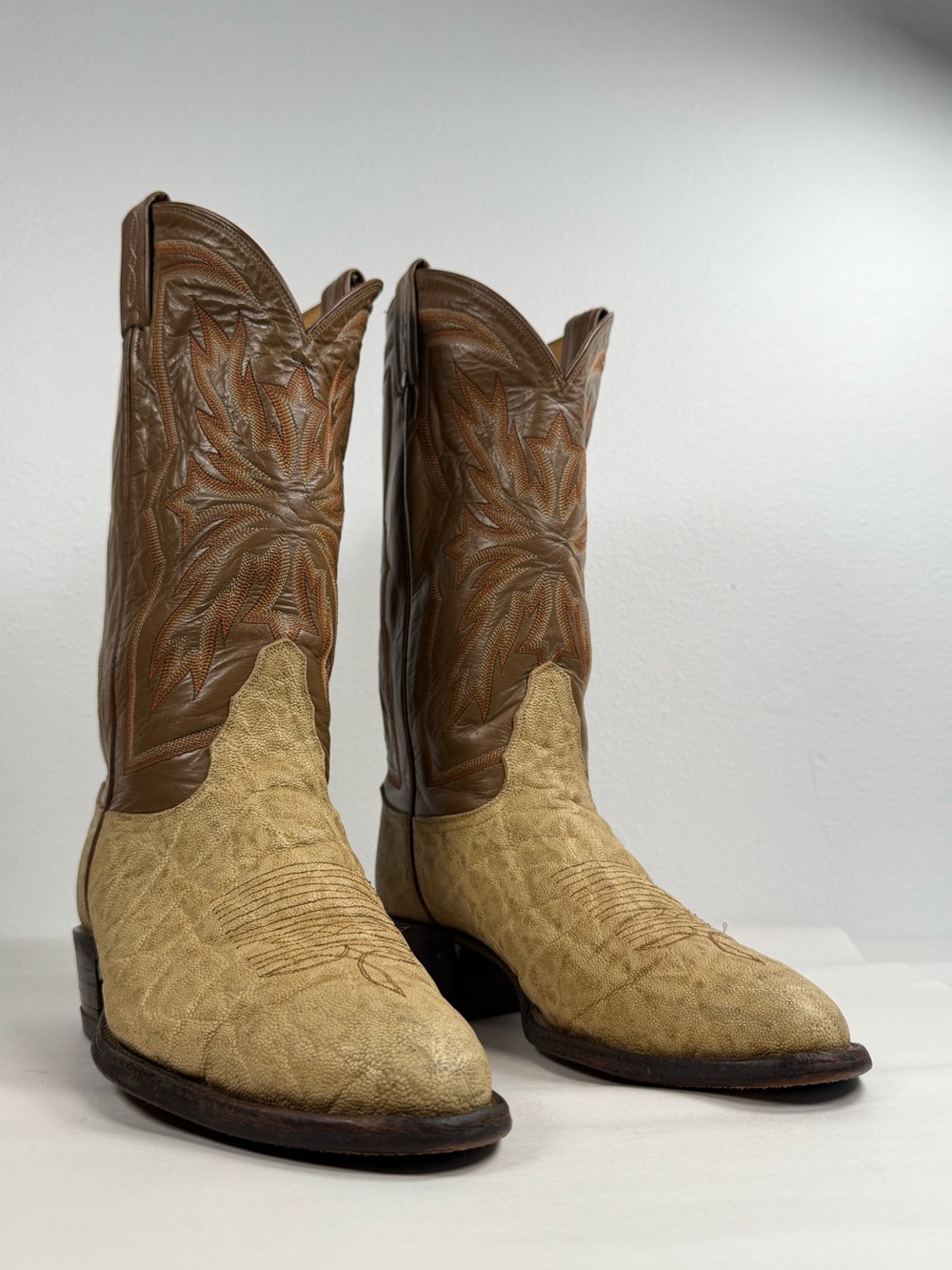 Tony Lama Men’s Exotic Western Boots Size 9 D Gold Label Elephant Print 8603